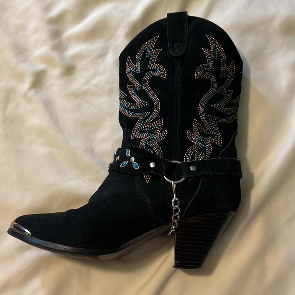 Dingo cowgirl boots. - Picture 5 of 10